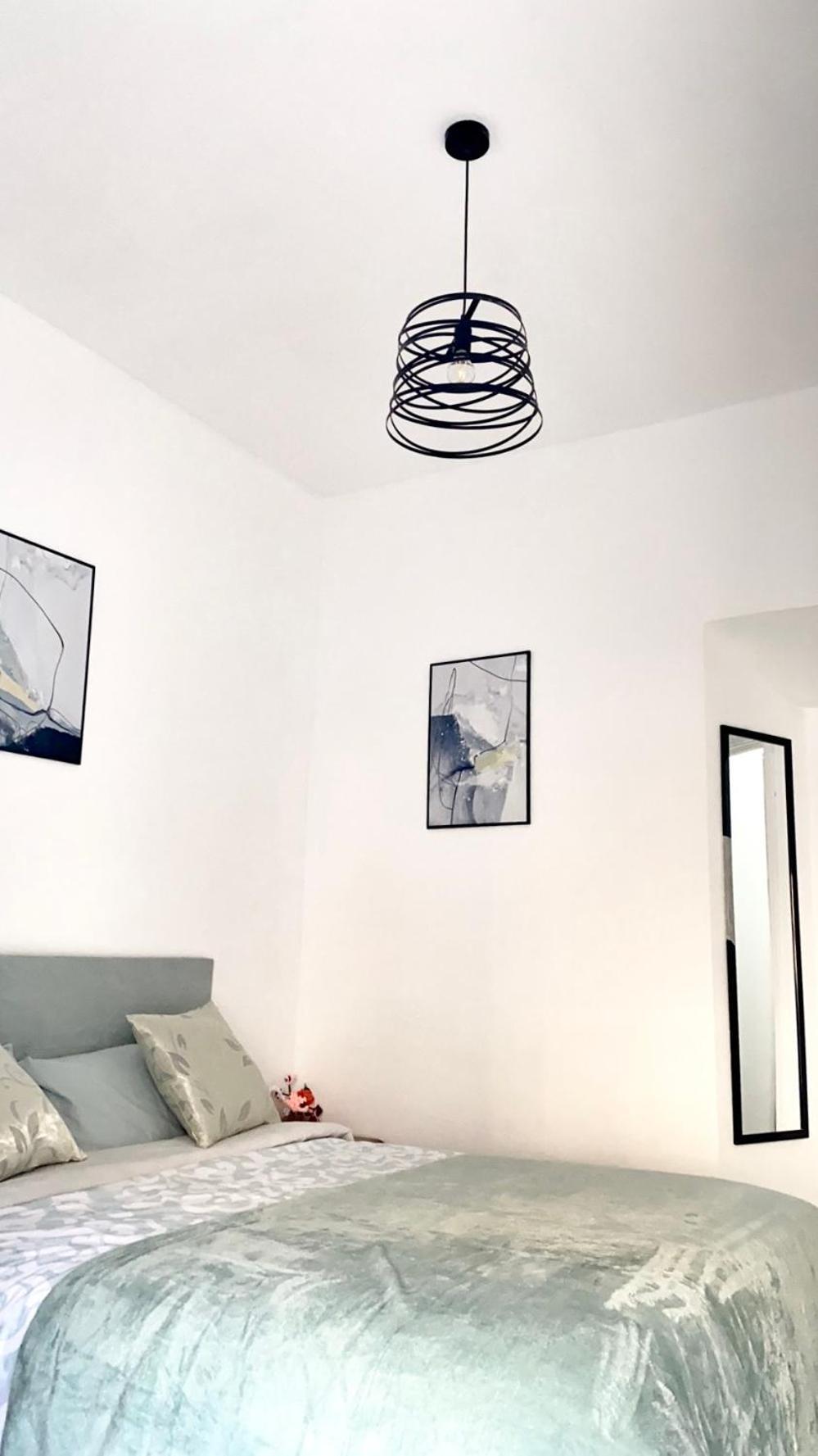 Jara Home Malaga Centro מראה חיצוני תמונה