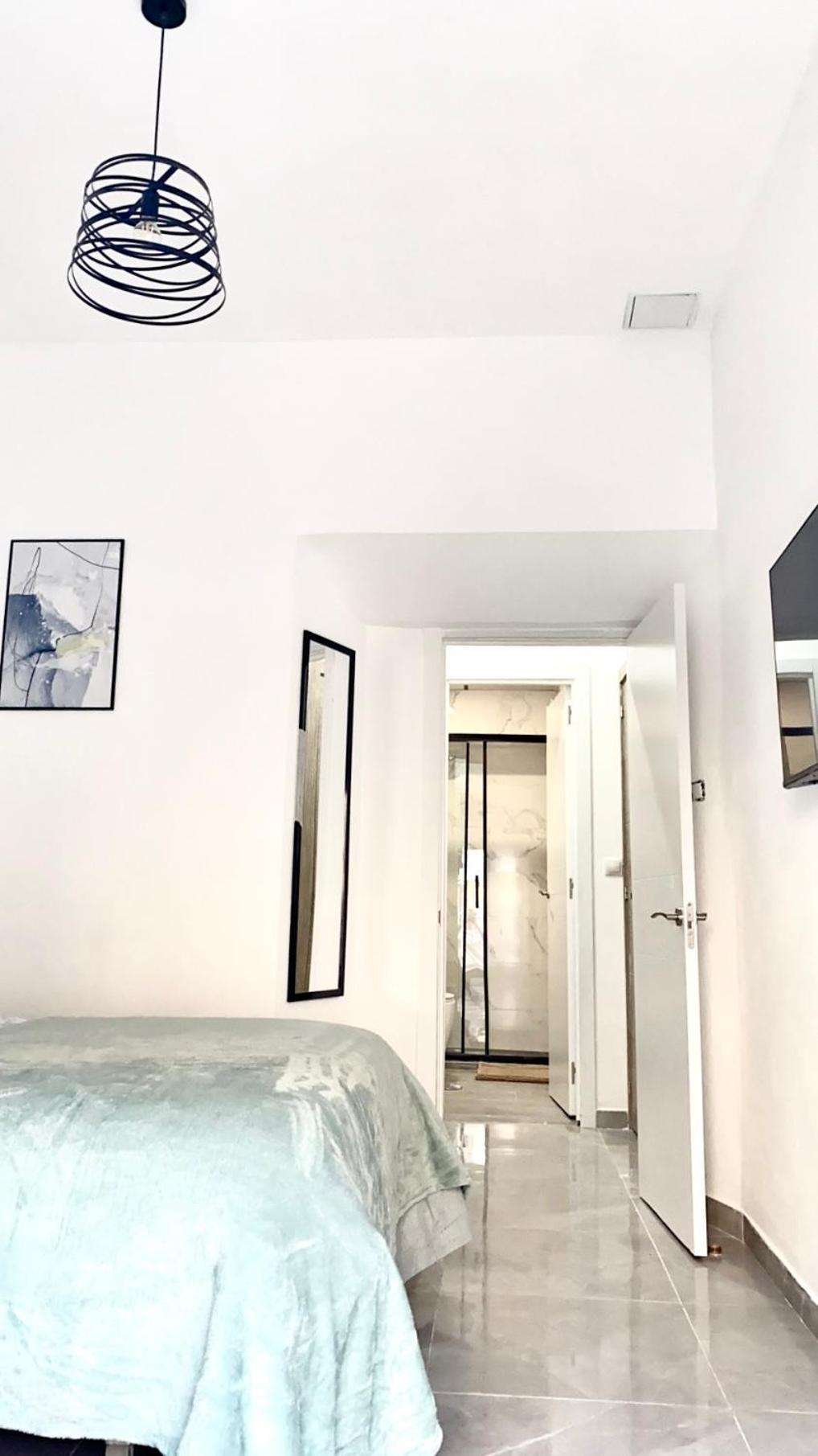 Jara Home Malaga Centro מראה חיצוני תמונה